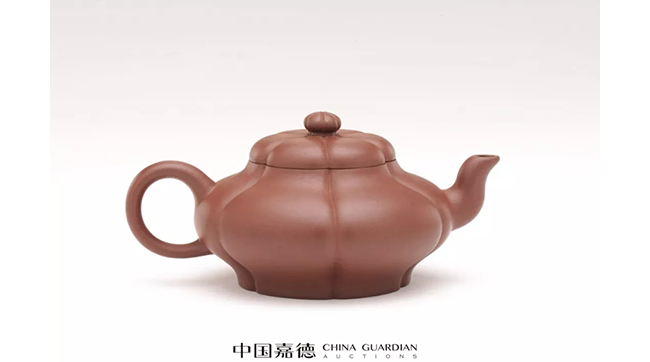 中國嘉德2019春拍精品導(dǎo)覽 | 拍賣市場上首見的顧景舟制綠泥合菱壺