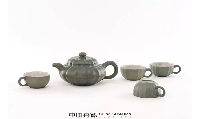 中國嘉德2019春拍精品導(dǎo)覽 | 拍賣市場上首見的顧景舟制綠泥合菱壺