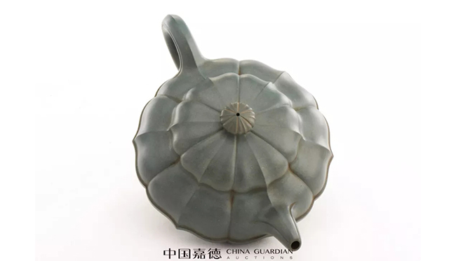 中國嘉德2019春拍精品導(dǎo)覽 | 拍賣市場上首見的顧景舟制綠泥合菱壺