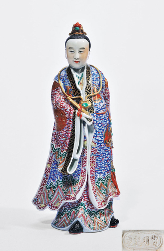 嘉德四季49期精品預(yù)覽 |  美胎青花濃轉(zhuǎn)淡 ，冉冉心事君了然——百瓷集韻（二）